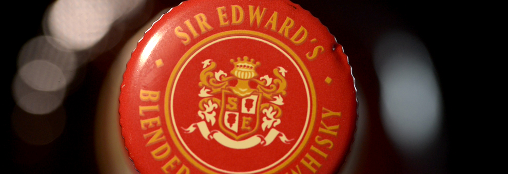 El blended whisky escocés SIR EDWARD’S