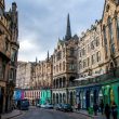Victoria Street, la calle del arcoíris de Edimburgo